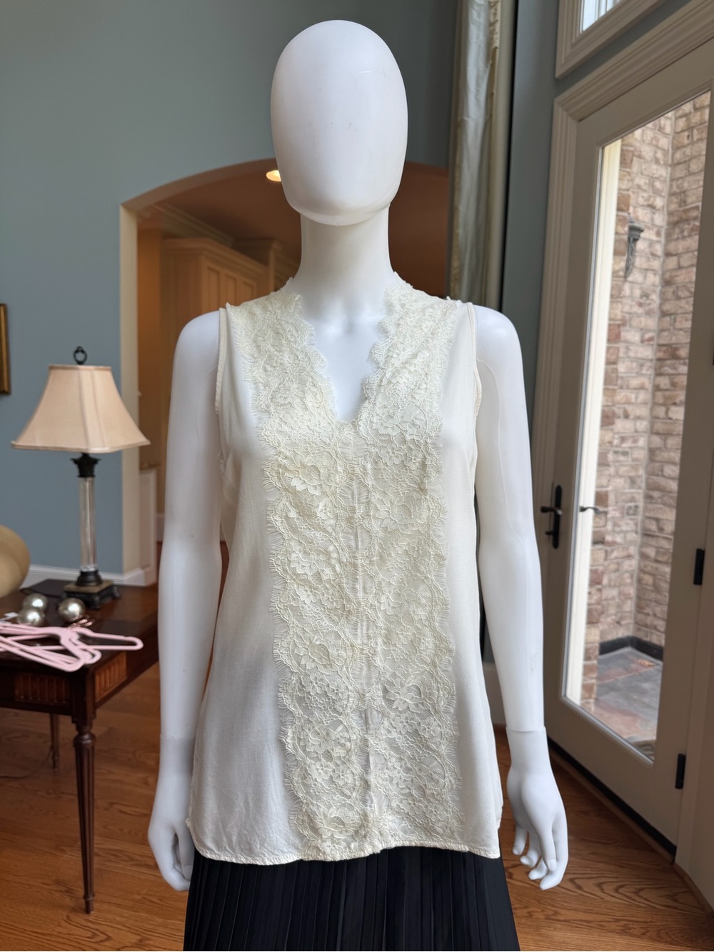 Marineblu Cream Lace-Front Sleeveless Camisole